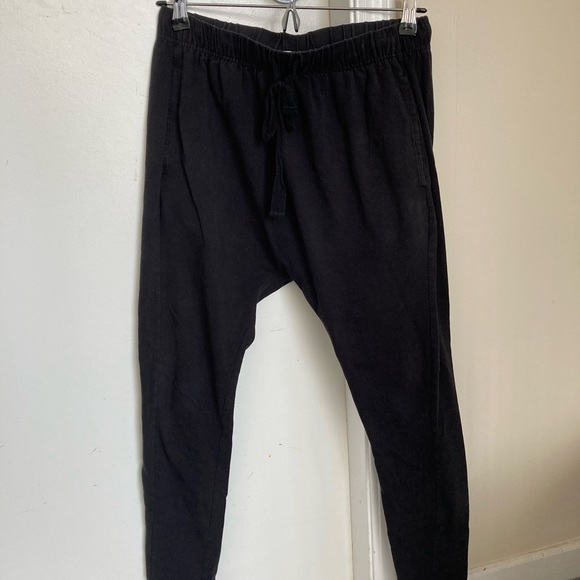 Decjuba D-luxe Jersey Drop Crop Pant - Picture 5 of 7